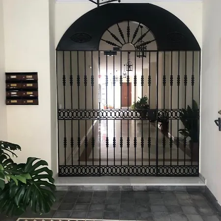 Apartamento En Pleno Centro De Marchena 3 Dormitorios 3 Banos Privados Exterior foto