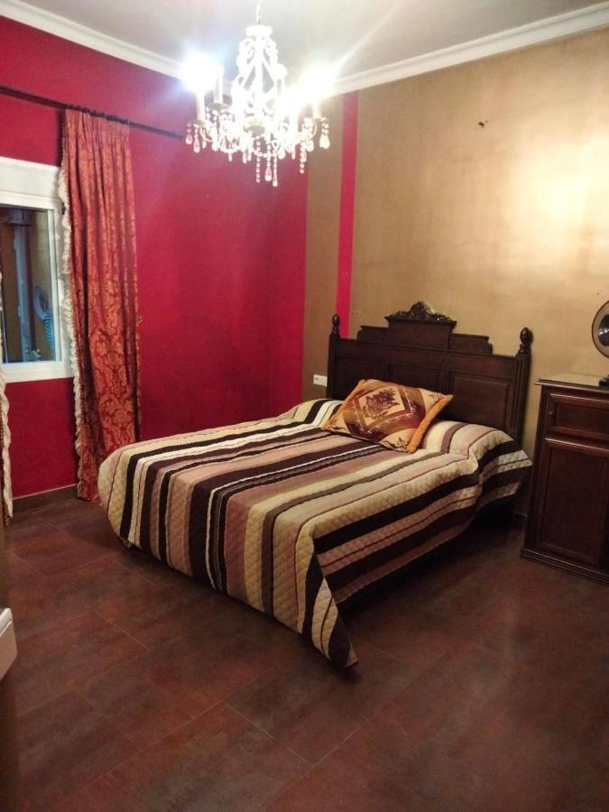 En Pleno Centro De 3 3 Banos Privados Marchena (Seville)